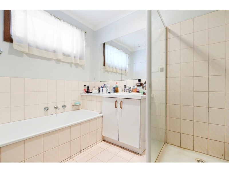 6 Justin Circuit, Hampton Park VIC 3976