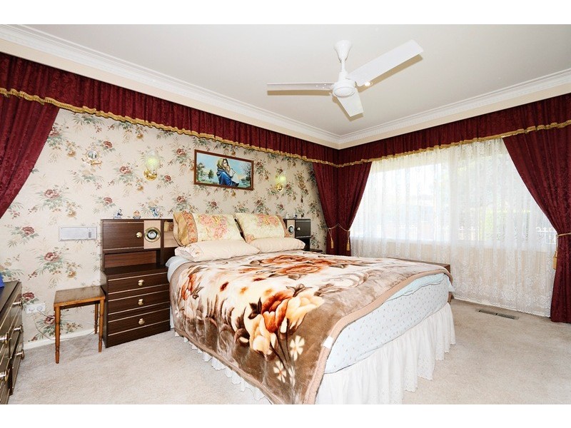 2 Waranga Street, Dandenong North VIC 3175