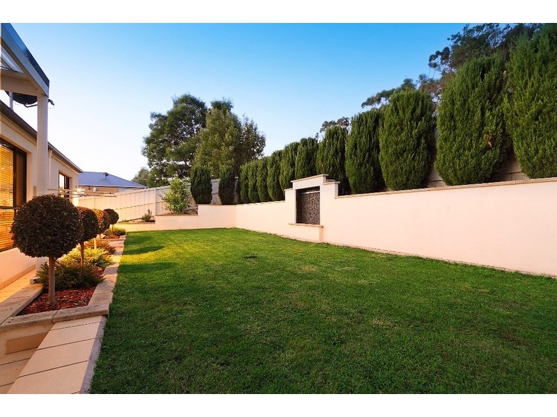 6 The Rise, Narre Warren VIC 3805