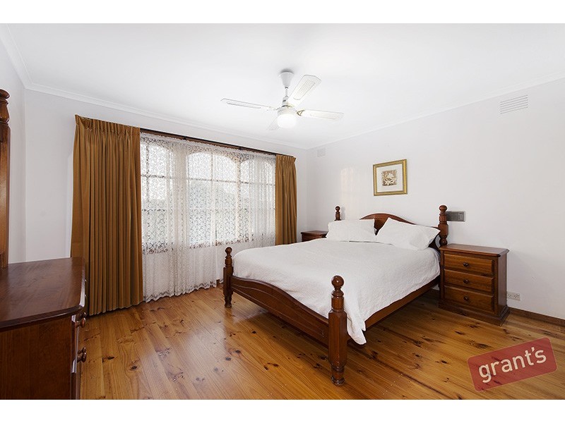 28 William Hovell Drive, Endeavour Hills VIC 3802