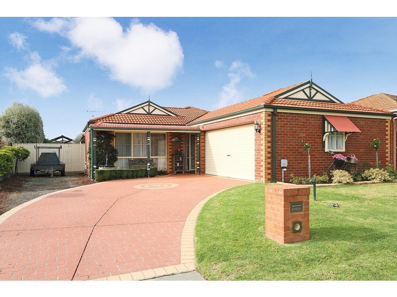 2 Plough Rise, Narre Warren South VIC 3805