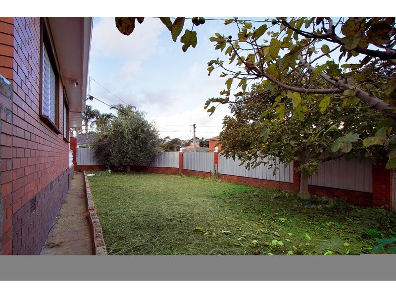 1/11 Fox Street, Dandenong VIC 3175