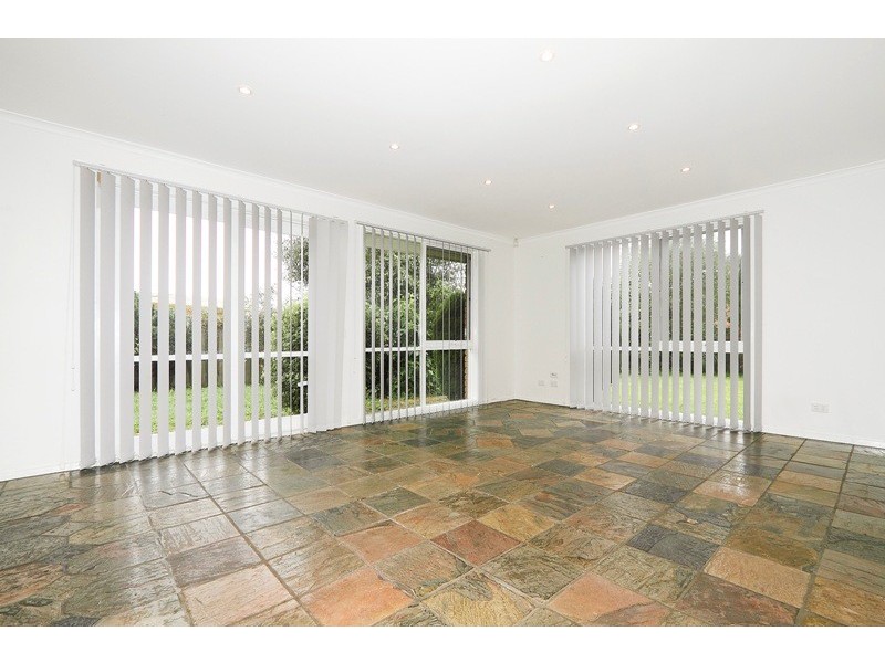 23 Justin Circuit, Hampton Park VIC 3976