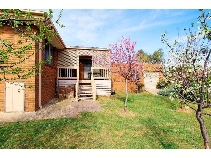 33 Arthur Phillip Drive, Endeavour Hills VIC 3802