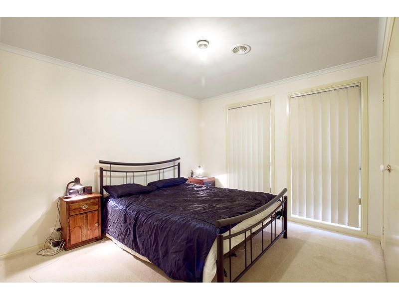 20 Manatoka Crescent, Hampton Park VIC 3976