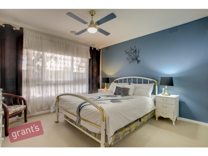 2 Western Way, Narre Warren VIC 3805