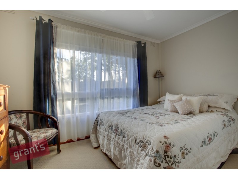 2 Western Way, Narre Warren VIC 3805