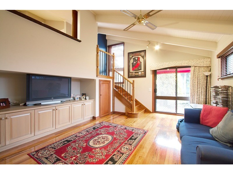 2 Towong Street, Dandenong North VIC 3175