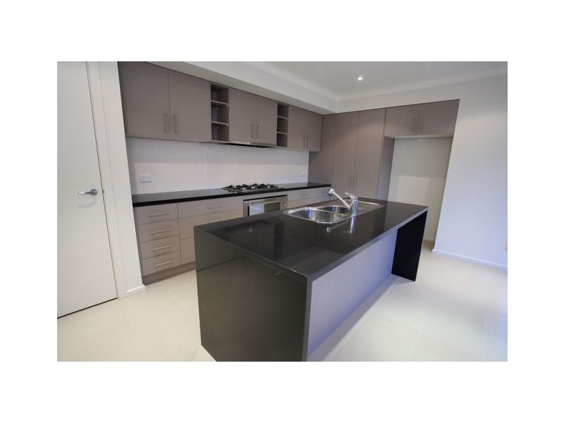 346 – 353 Murgese Circuit, Clyde North VIC 3978