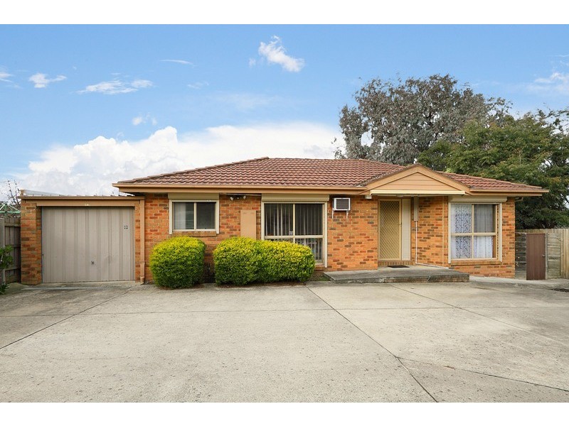 2/241 Power Road, Endeavour Hills VIC 3802