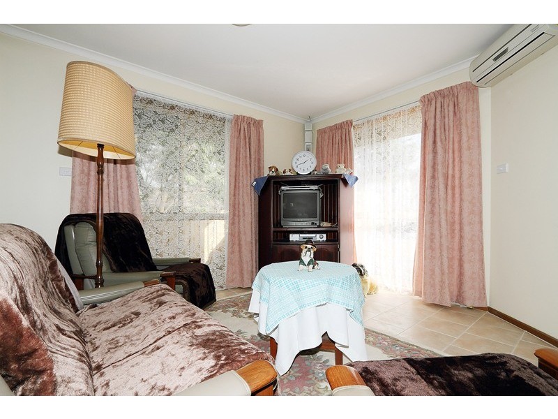 2/241 Power Road, Endeavour Hills VIC 3802