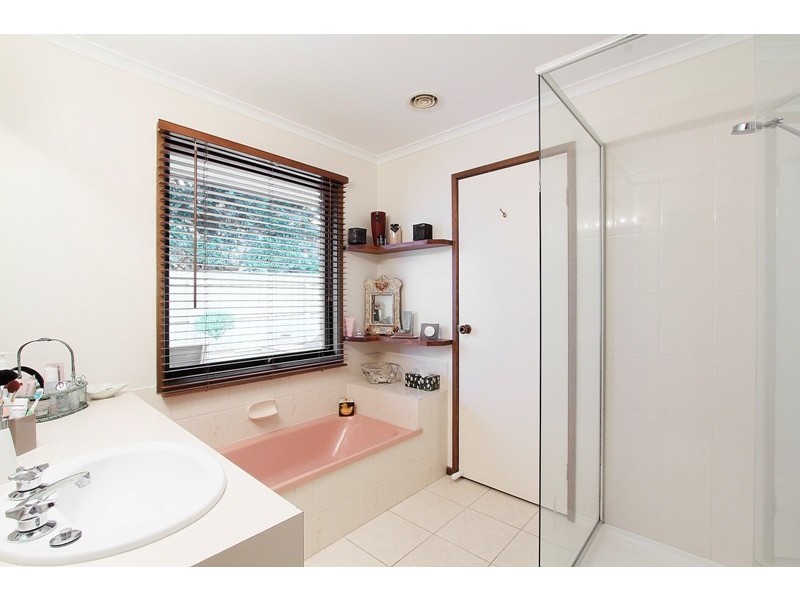 6 Aberdeen Court, Narre Warren VIC 3805