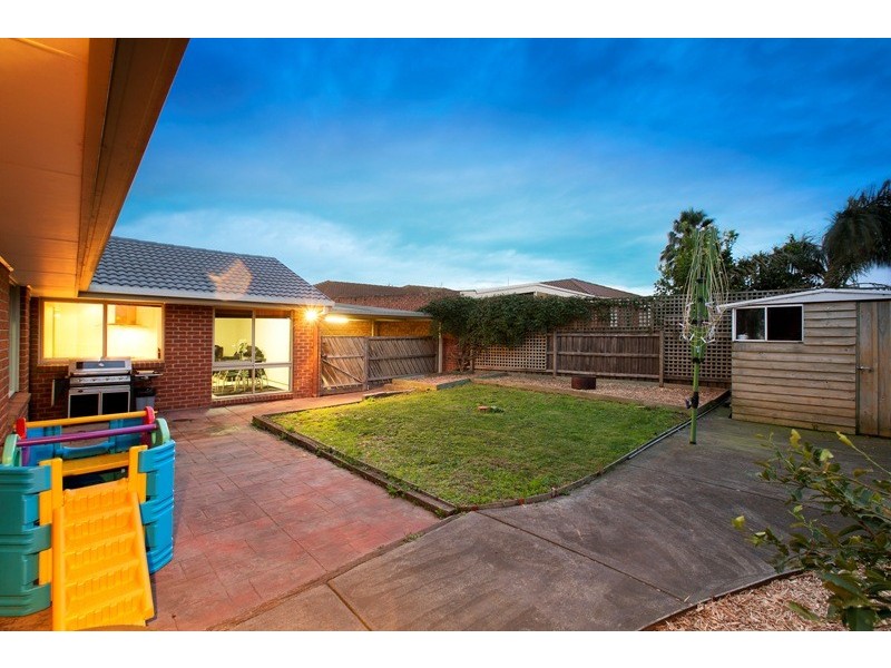 5 Rubicon Court, Hallam VIC 3803