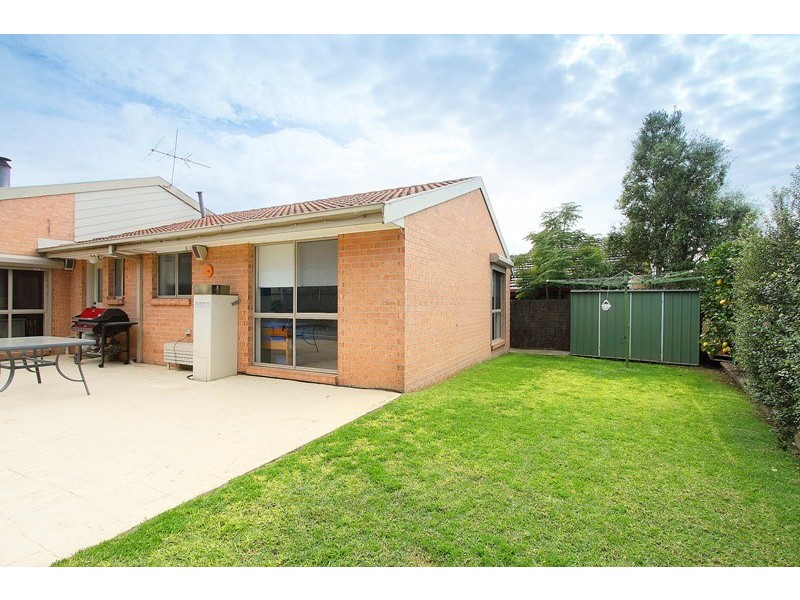 3 Theresa Gardens, Endeavour Hills VIC 3802