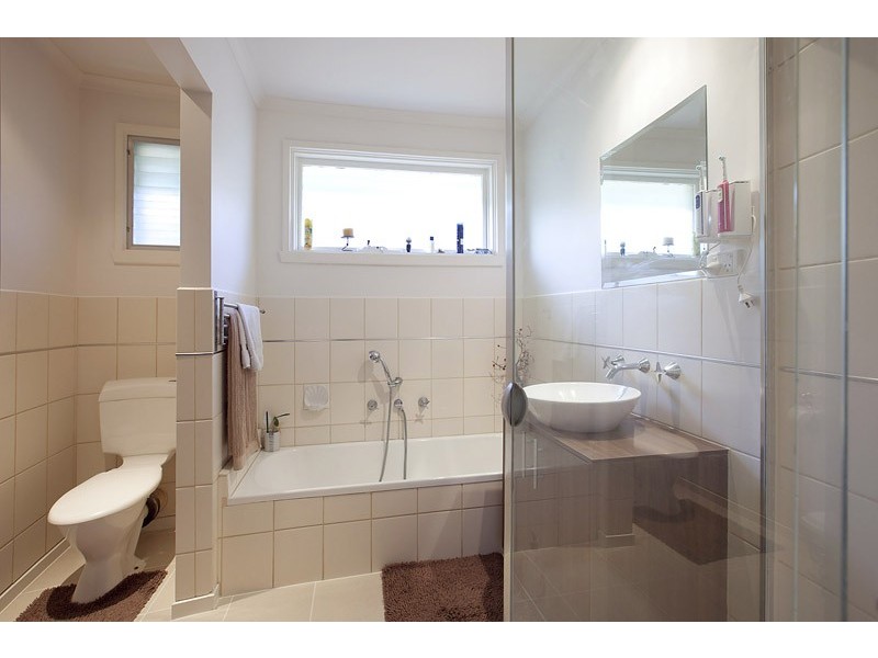 9 Frognal Drive, Noble Park North VIC 3174