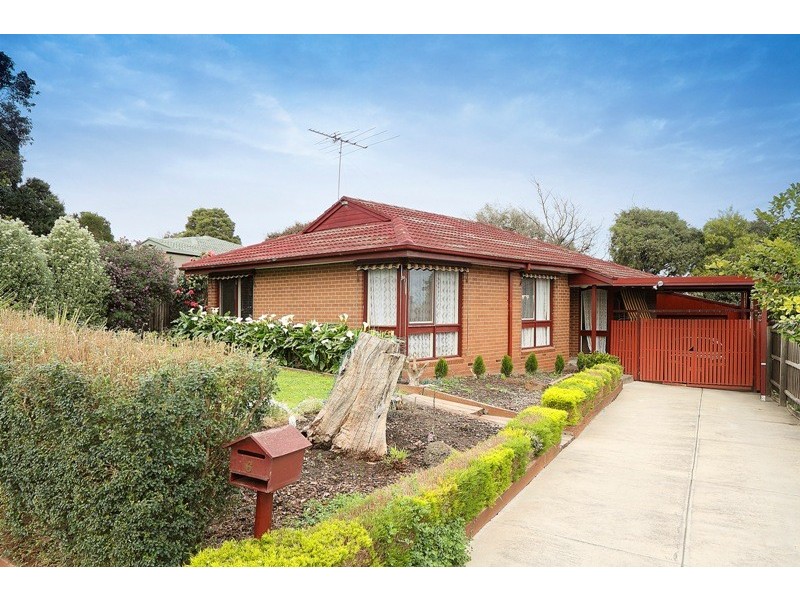 6 Paul Court, Endeavour Hills VIC 3802
