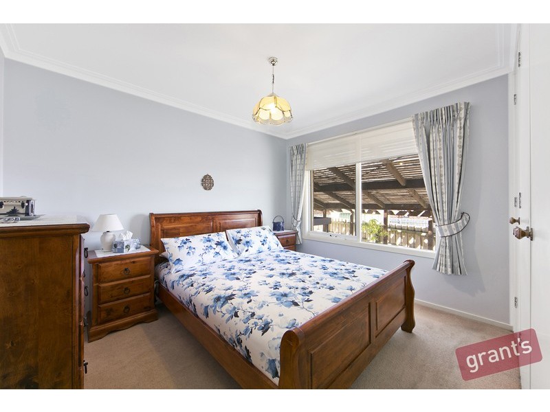 11 Elder Close, Hallam VIC 3803