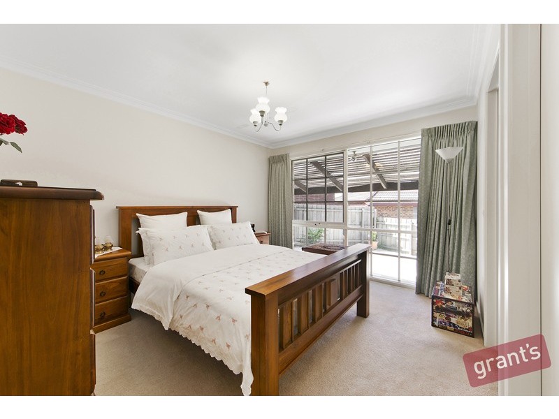 11 Elder Close, Hallam VIC 3803