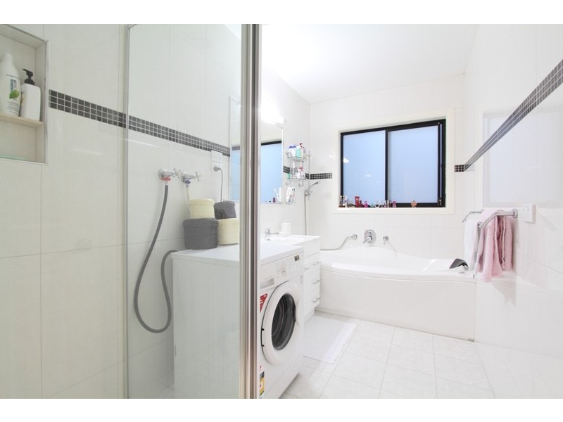 5 Dunearn Road, Dandenong VIC 3175