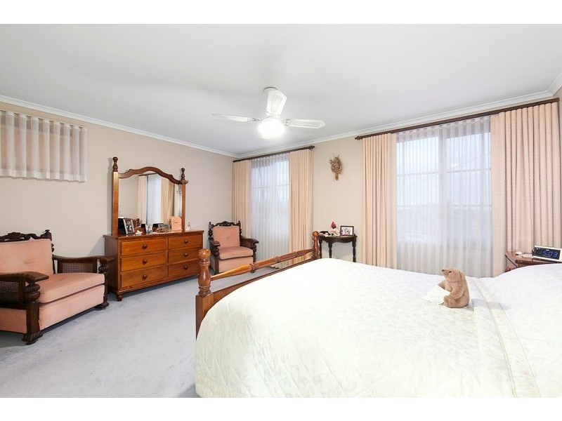 6 Frost Court, Dandenong North VIC 3175