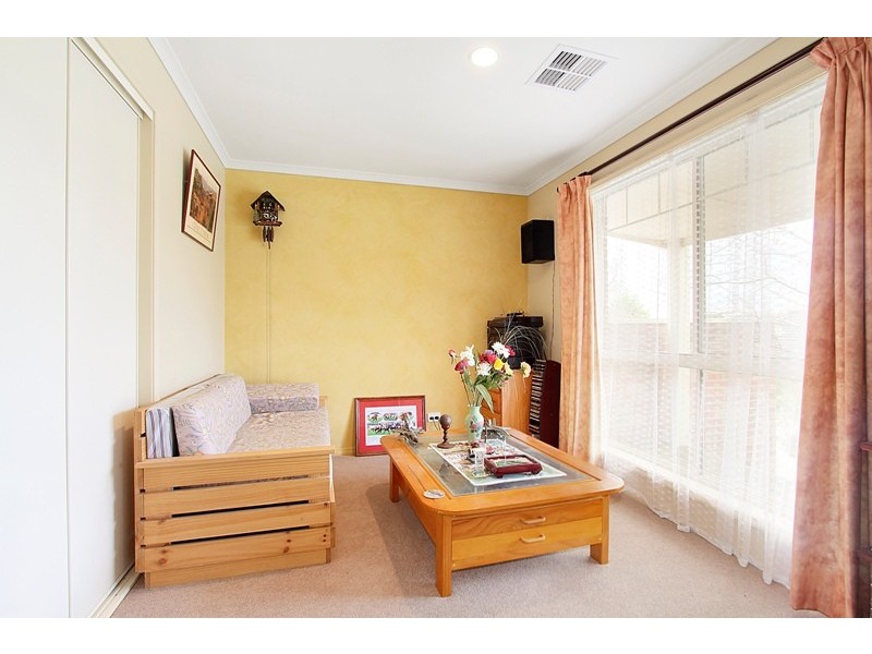 29/8 Monteith Crescent, Endeavour Hills VIC 3802