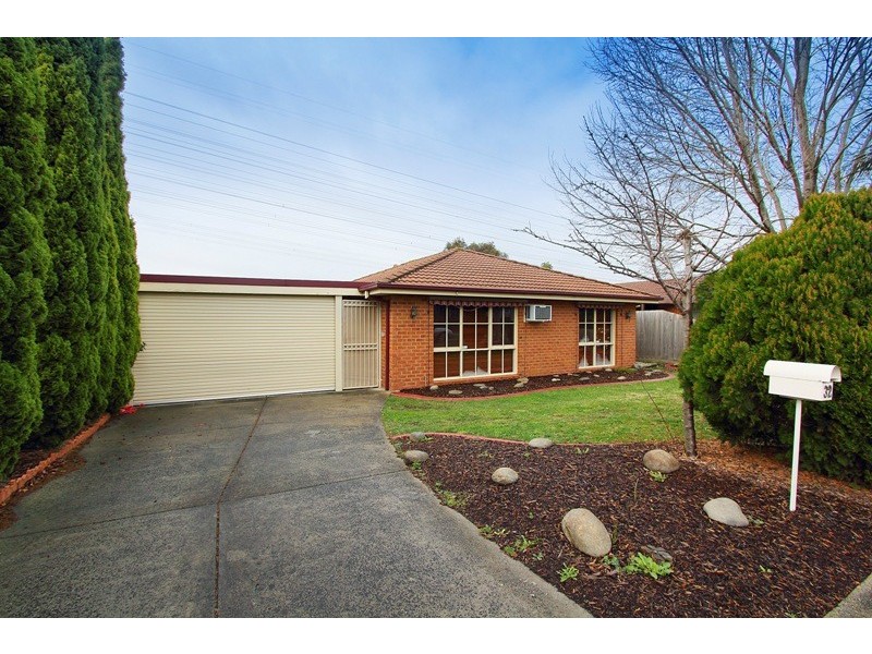 32 Hyssop Drive, Hallam VIC 3803