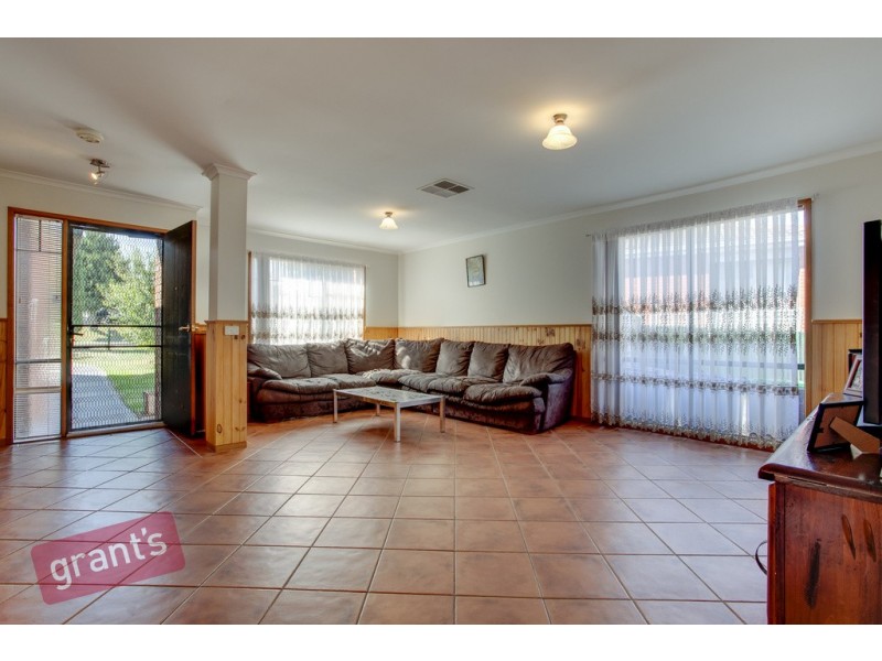 20 Horizon Boulevard, Hampton Park VIC 3976