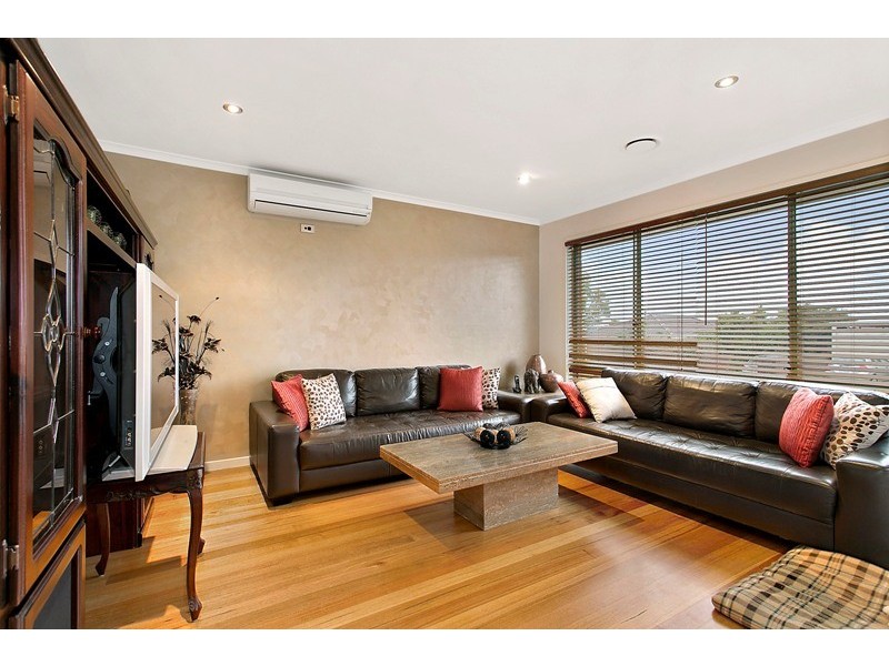 61 Horizon Boulevard, Hampton Park VIC 3976