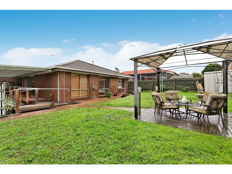 61 Horizon Boulevard, Hampton Park VIC 3976