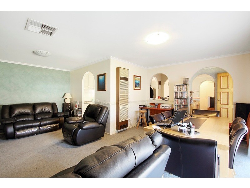 7 Willow Drive, Hampton Park VIC 3976