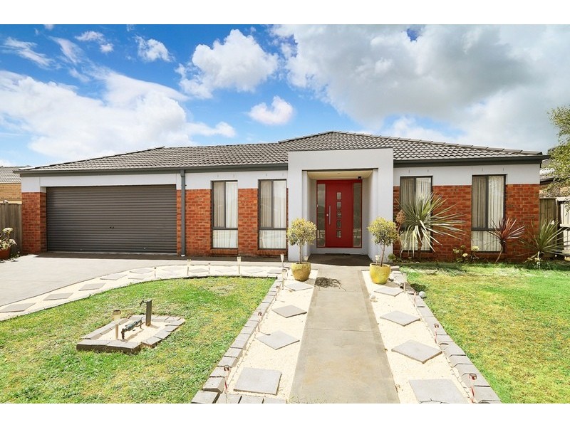 12 Tuscan Court, Lyndhurst VIC 3975