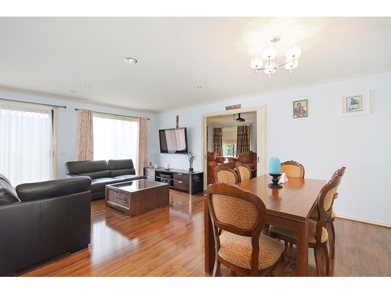 12 Tuscan Court, Lyndhurst VIC 3975