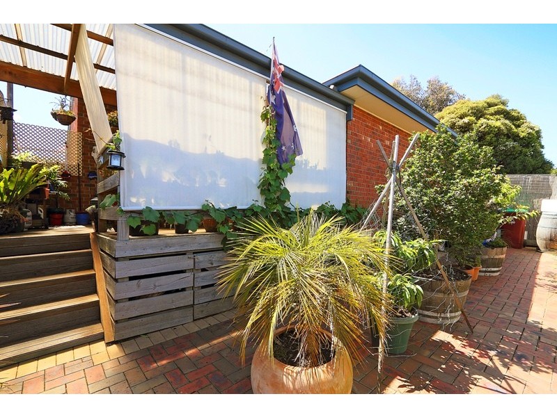 2/1 Heyington Circle, Narre Warren VIC 3805