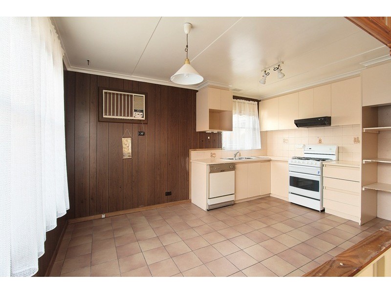 6 Scarlet Drive, Doveton VIC 3177