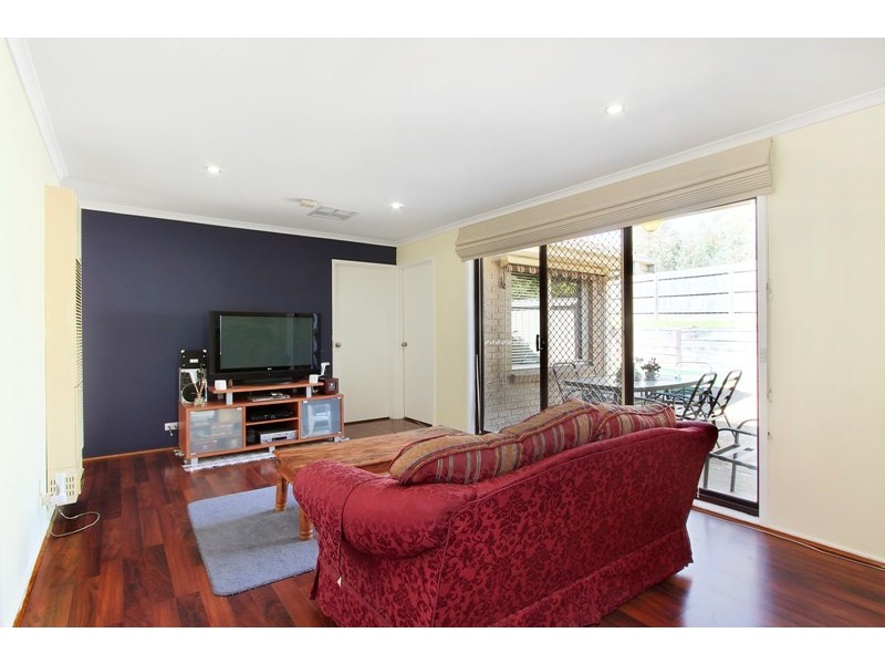 3 Avenel Place, Endeavour Hills VIC 3802