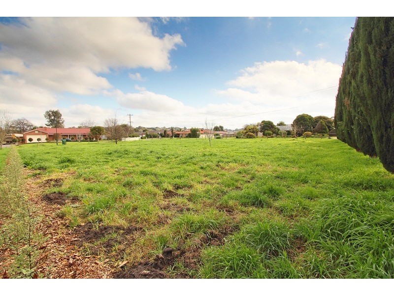 1 Cantwell Road, Narre Warren North VIC 3804