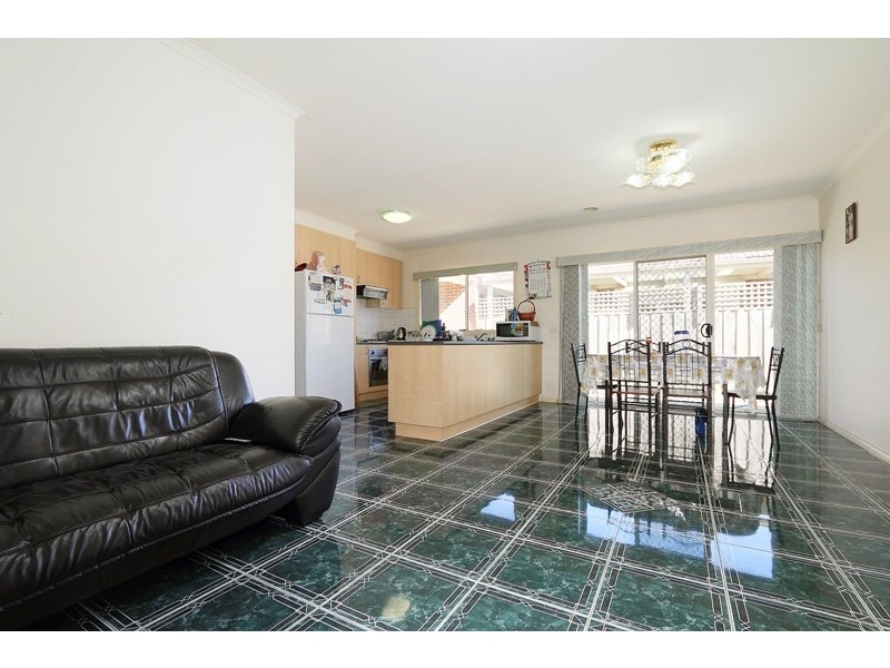 18/96 Botanical Grove, Doveton VIC 3177