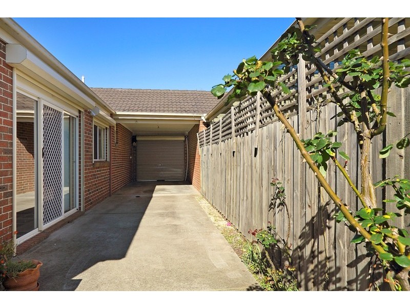 18/96 Botanical Grove, Doveton VIC 3177