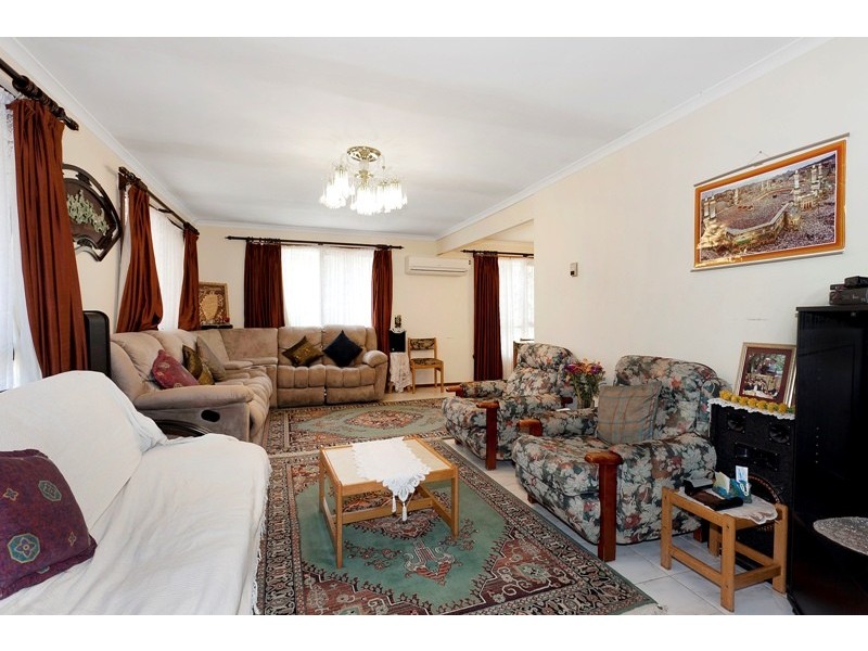 3 Stainsby Close, Endeavour Hills VIC 3802