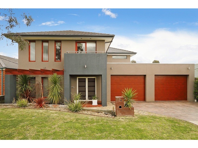 1 Glade Court, Berwick VIC 3806