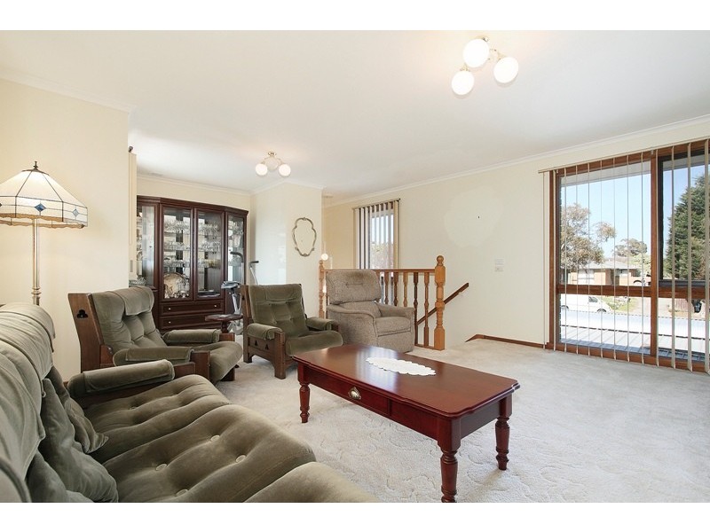 9 Hardman Court, Endeavour Hills VIC 3802