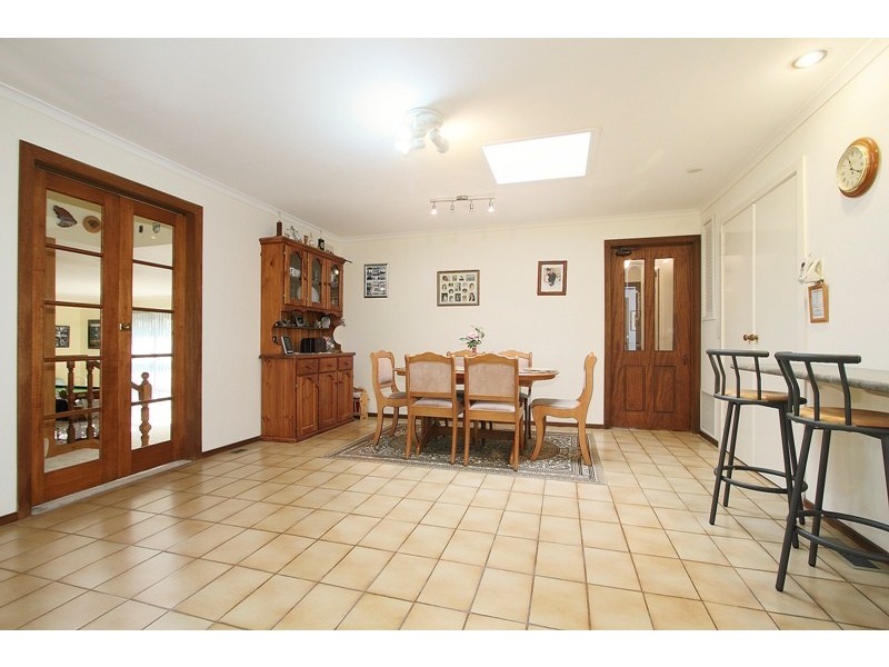 9 Hardman Court, Endeavour Hills VIC 3802