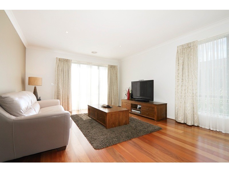 9 Willand Court, Hampton Park VIC 3976