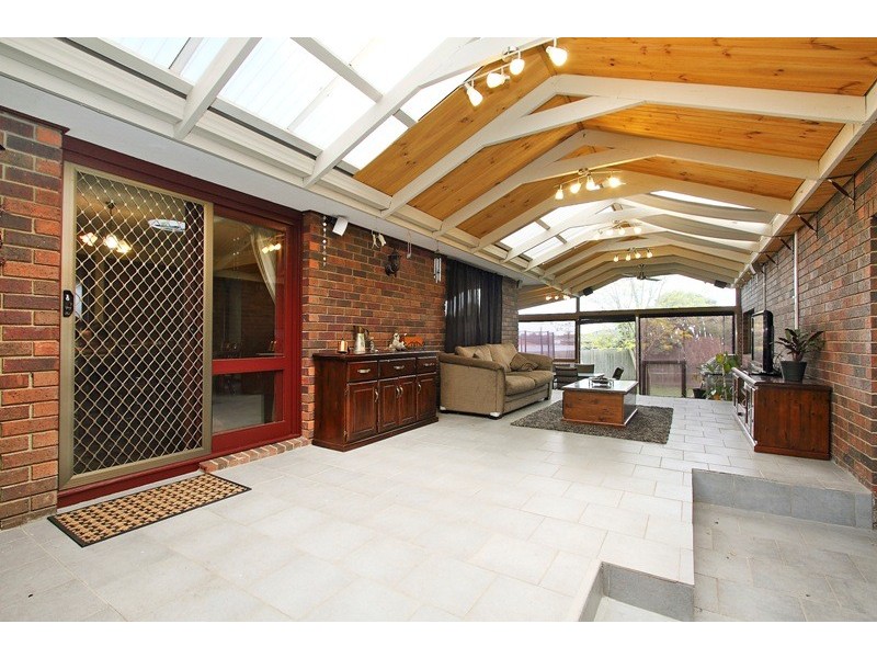 4 Ranch Court, Narre Warren VIC 3805