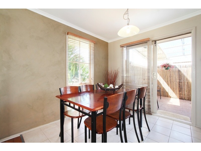 27 Saffron Drive, Hallam VIC 3803