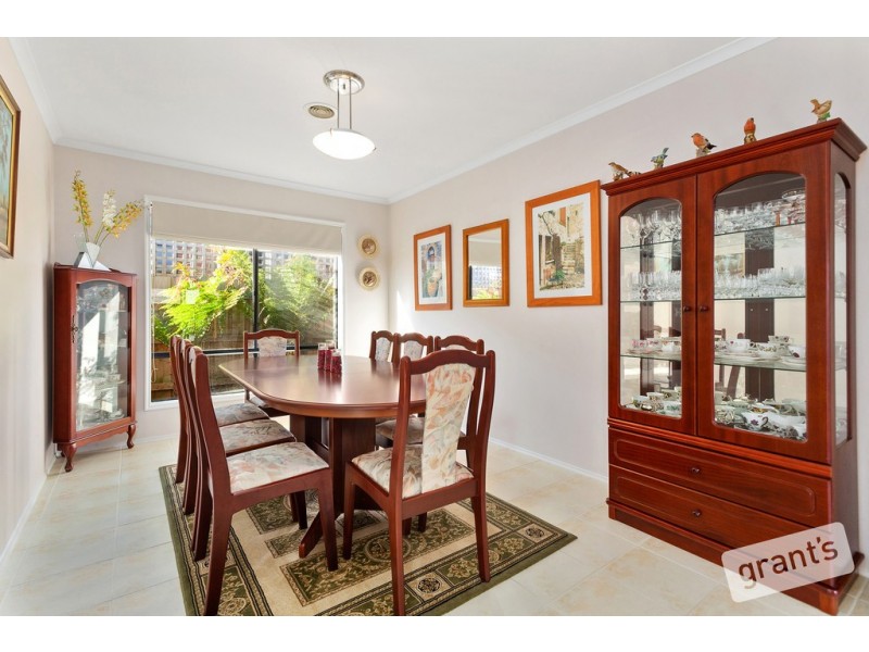 17 Dunmera Crescent, Narre Warren South VIC 3805