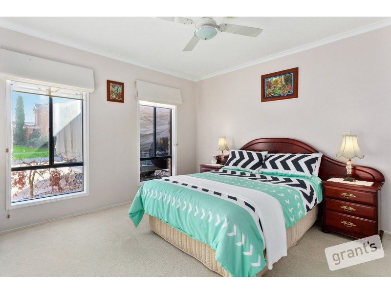 17 Dunmera Crescent, Narre Warren South VIC 3805