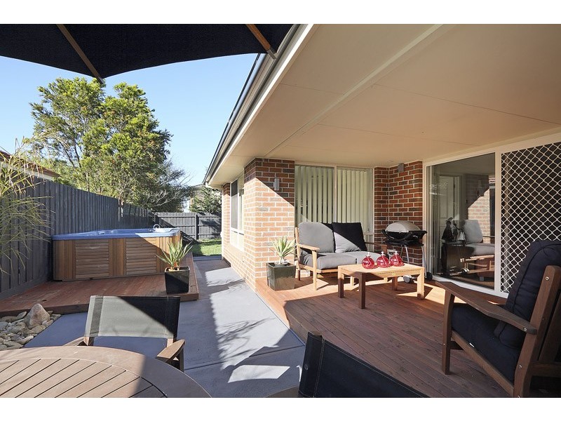 5 Rodlarni Crescent, Berwick VIC 3806