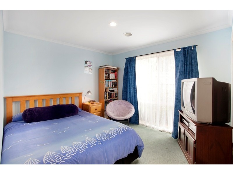 39 Sandalwood Drive, Narre Warren VIC 3805