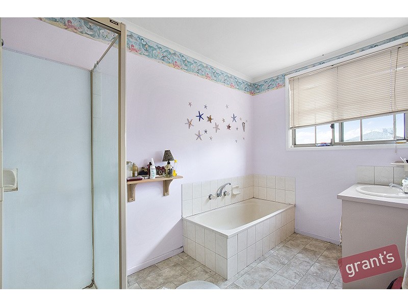 46 Norfolk Drive, Narre Warren VIC 3805